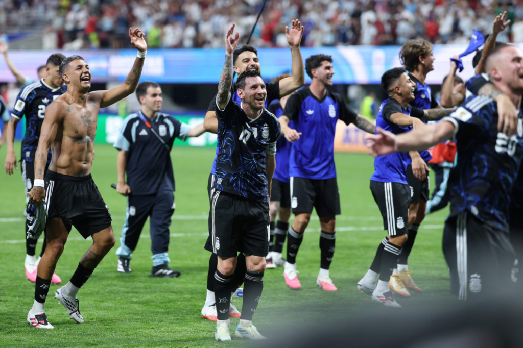 ARGENTINA VS ENGLAND CELEBRATING