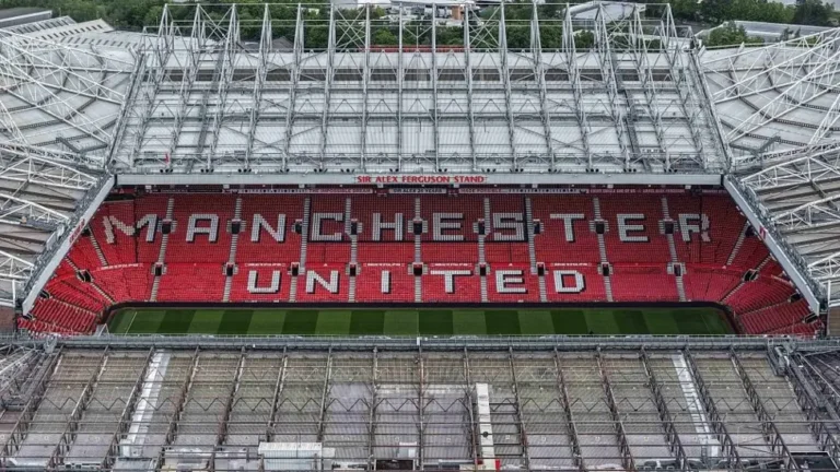 Manchester United Borrow Another £90m as Debt Tops £1.1bn